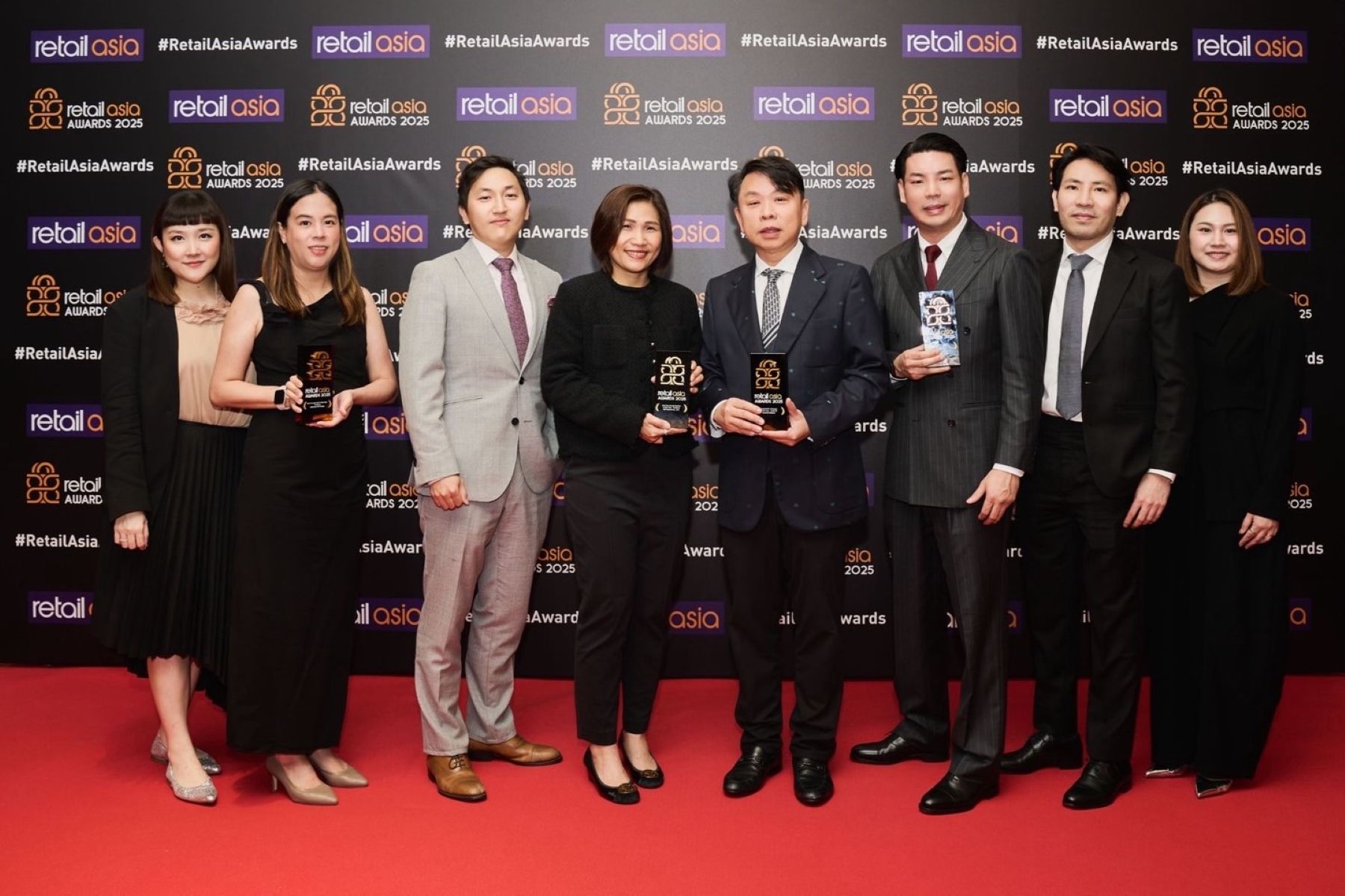 เซ็นทรัลพัฒนา คว้า 2 รางวัล จากเวที Retail Asia Awards 2025 ประเทศสิงคโปร์