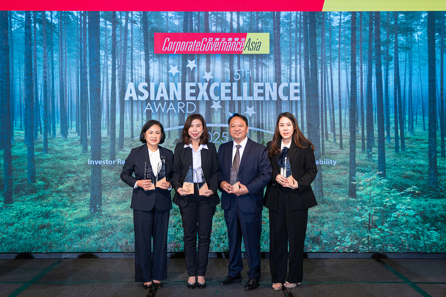 ปตท. สุดปัง! คว้า 8 รางวัลยอดเยี่ยม Asian Excellence Awards การันตีความเป็นเลิศผู้นำธุรกิจยั่งยืน