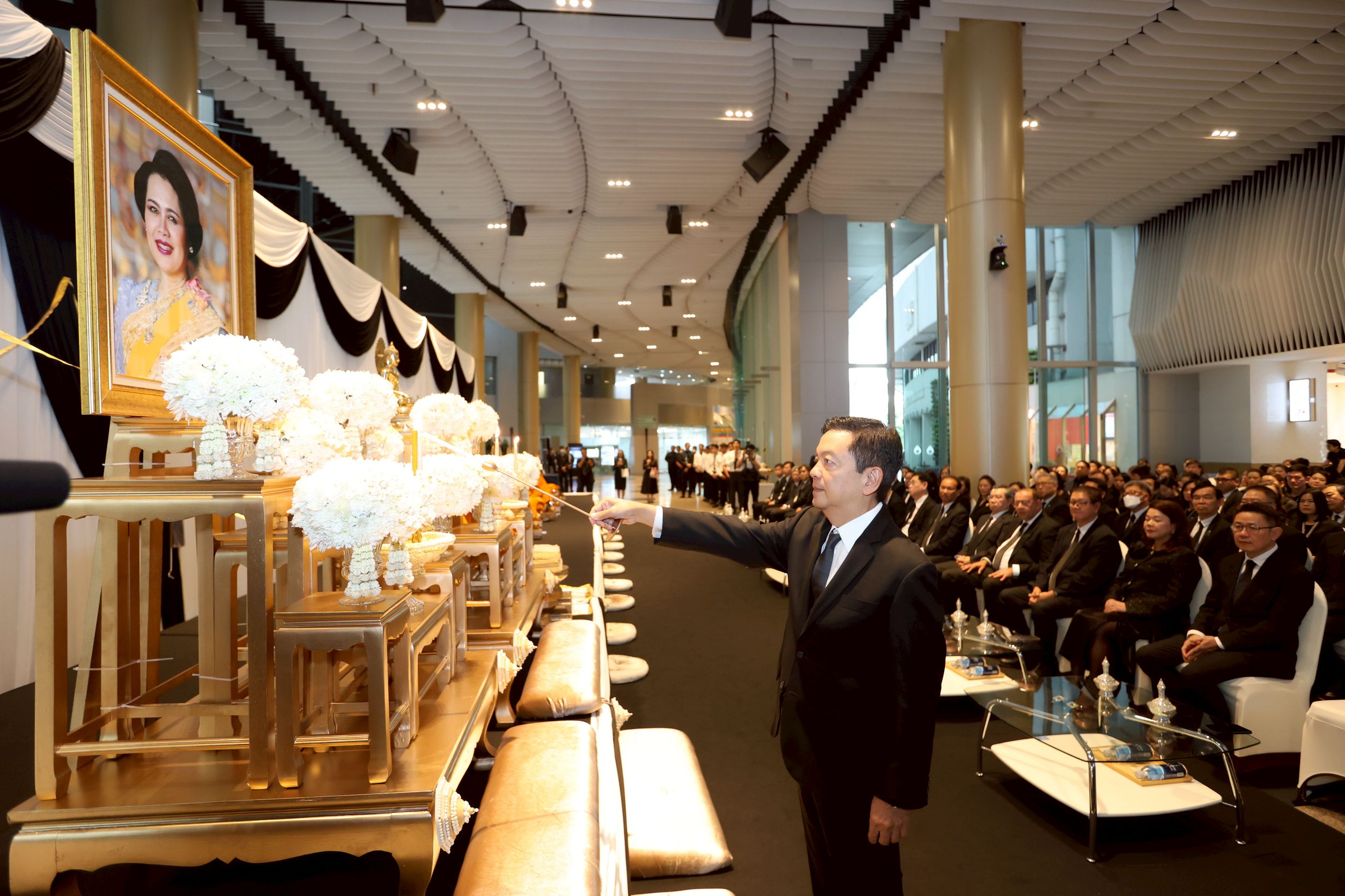 กลุ่ม ปตท. จัดพิธีบำเพ็ญกุศลปัญญาสมวาร ถวายเป็นพระราชกุศลแด่ สมเด็จพระพันปีหลวง