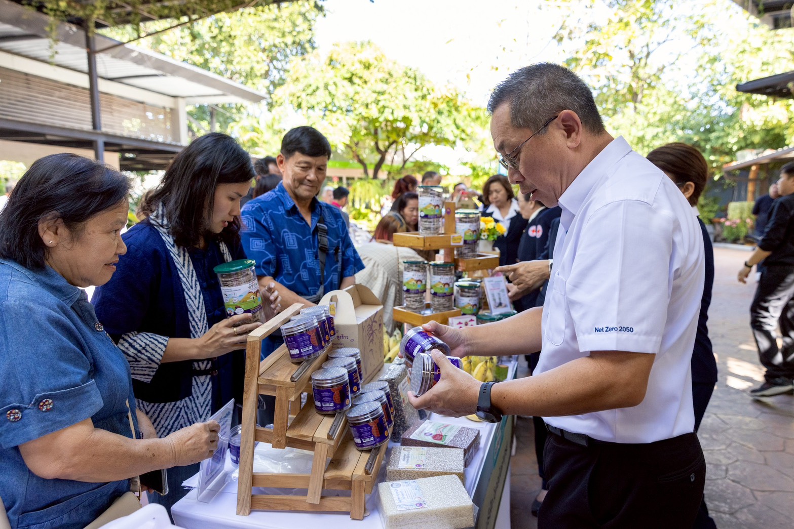 โออาร์ เปิดโครงการ “พื้นที่ปันสุข” ขายข้าวสารในสถานีบริการ PTT Station ช่วยเหลือเกษตรกร