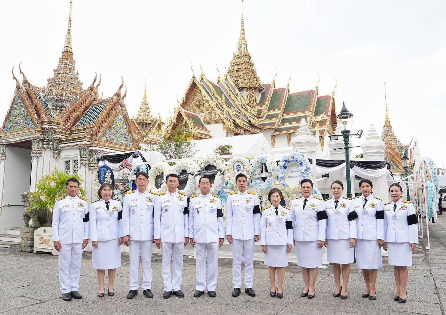 ธอส. เข้าเฝ้าฯ ในพระพิธีธรรมสวดพระอภิธรรมพระบรมศพ สมเด็จพระบรมราชชนนีพันปีหลวง